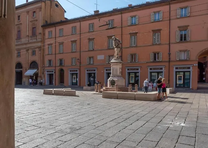 Piazza San Domenico Rooms - Bedinbolognacentro