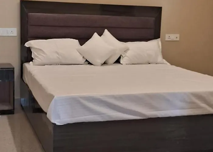 Shree Janki Palace Ayodhya