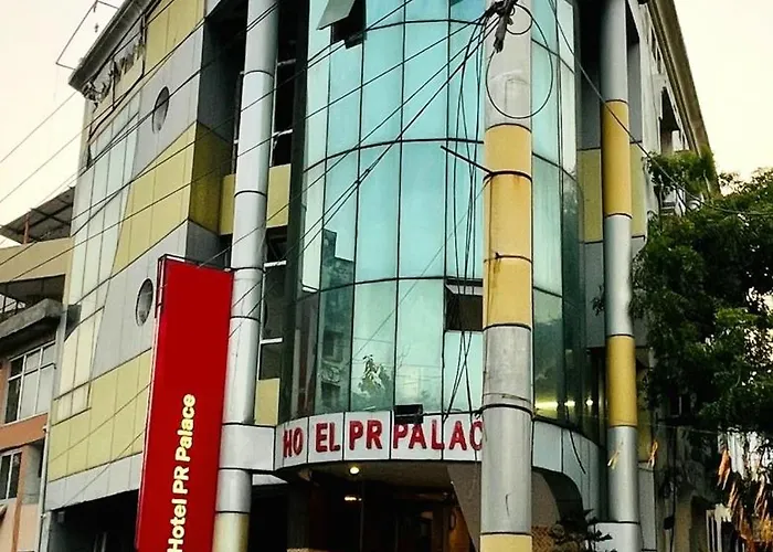 Hotel P R Palace Lucknow