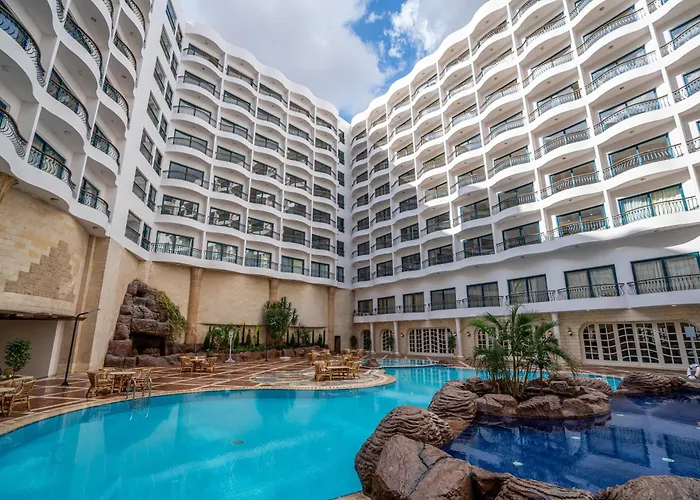 Azal Pyramids Hotel Giza