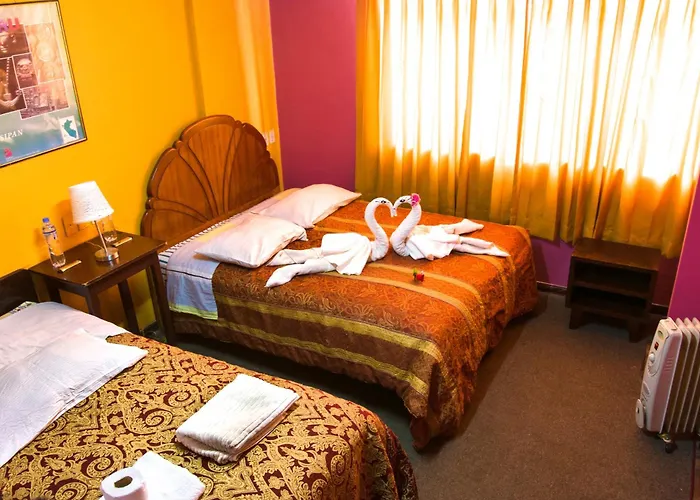 Hostal Virgen de Las Nieves II Puno
