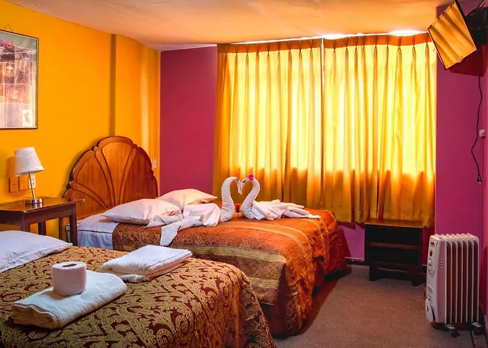 Hostal Virgen de Las Nieves II Puno