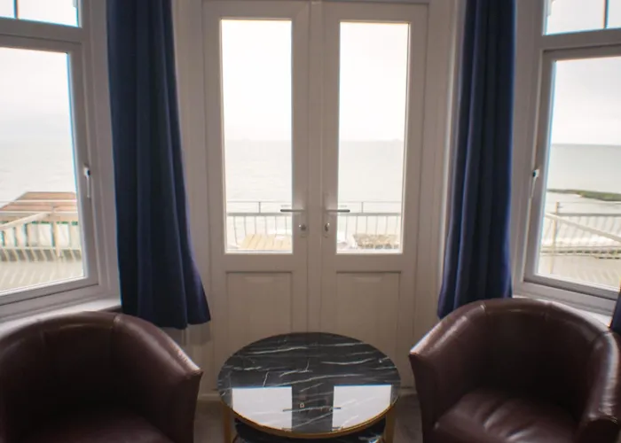 Shanklin Beach Hotel
