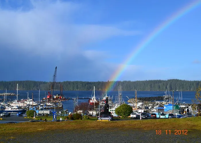 Dalewood Inn Port Mcneill