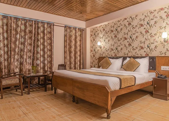 Hotel Atithi Mall Road Shimla