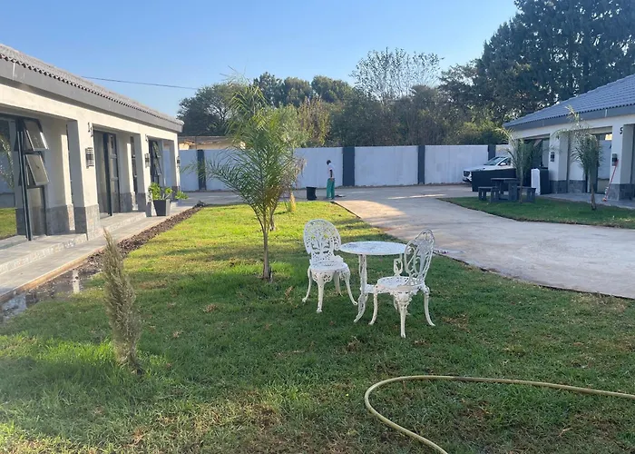 Rabi'S Guesthouse Mafikeng
