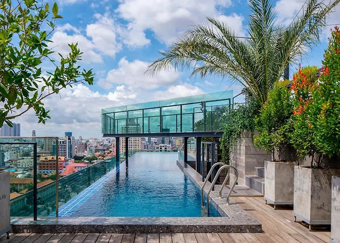 Check Inn Phnom Penh Royal Palace