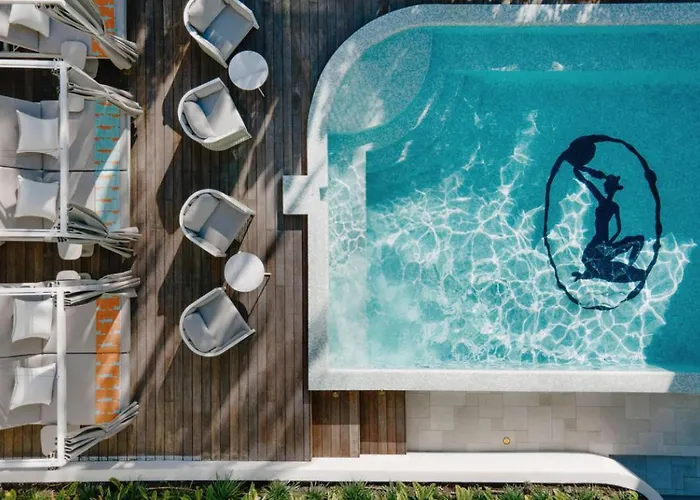 Basq House Hotel Byron Bay