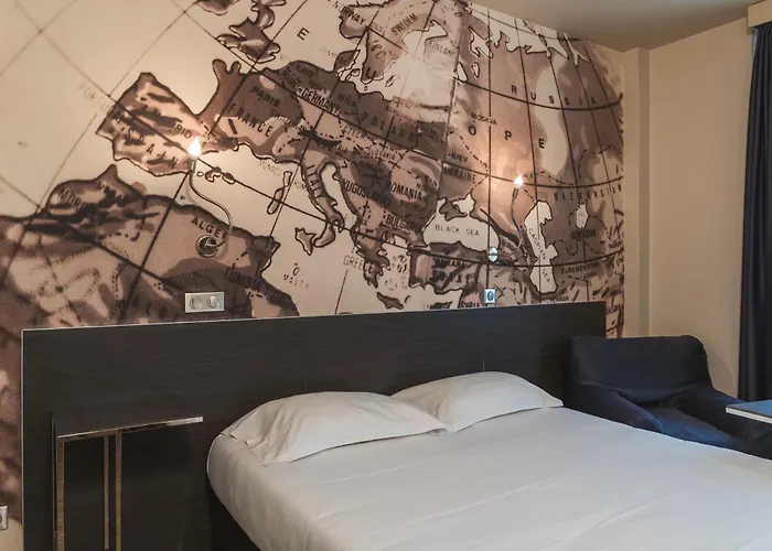 Hotel Vivaldi Puteaux