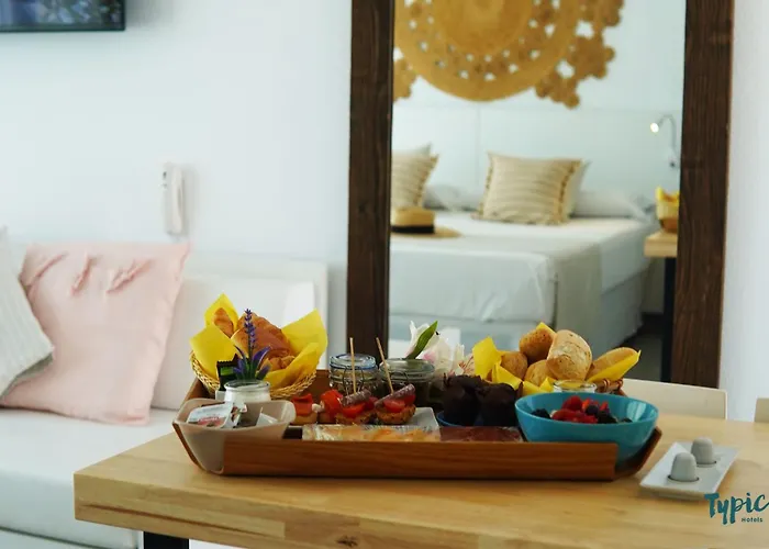 Typic Marina Playa - Adults Only Aparthotel San Antonio 