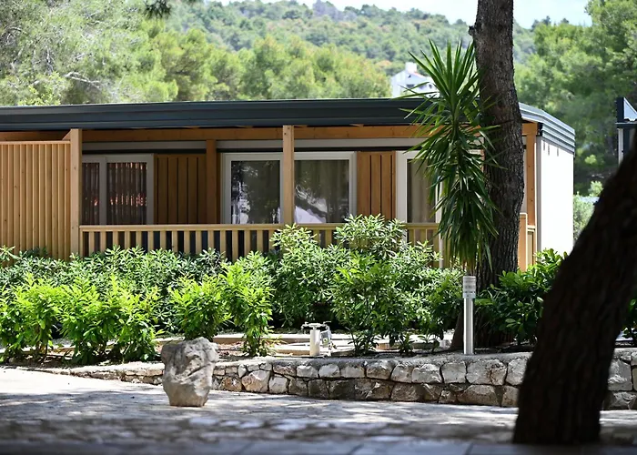 Hotel Kamp Rozac Trogir