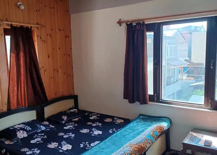 Comfort Stay Srinagar 