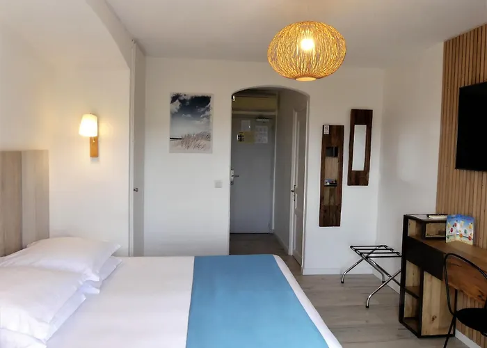 Hotel De La Vierge Noire Sainte-Maxime
