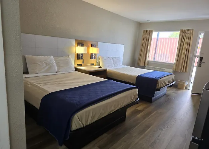Americas Express Inn South Hill