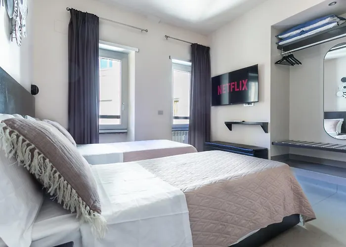 Moai Home Rome