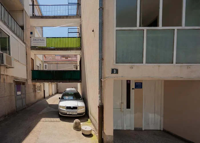 Guest House Arsenal Accommodation Zadar