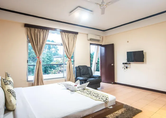 Polo Tura Hotel