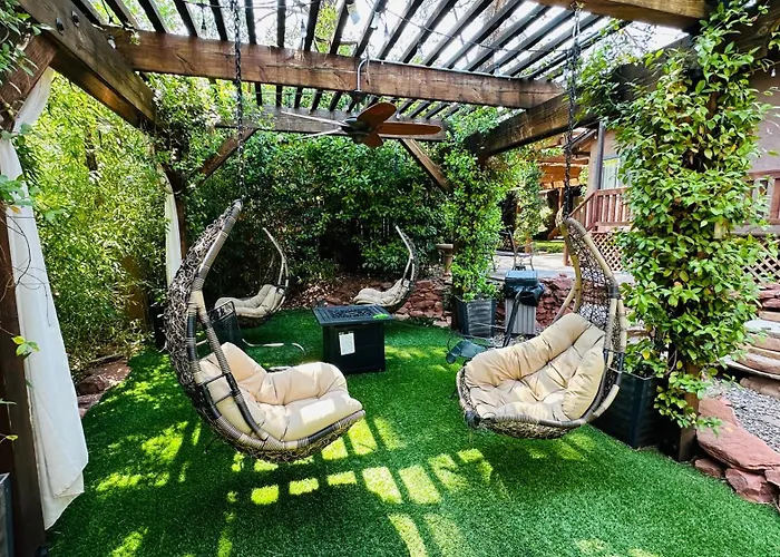 Lantern Light Inn - Romantic Getaway (Adults Only) Sedona