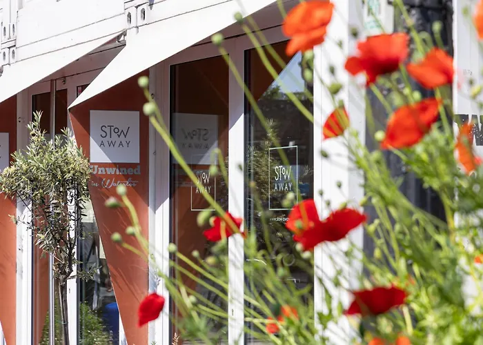 Stow Away Waterloo Hotel London