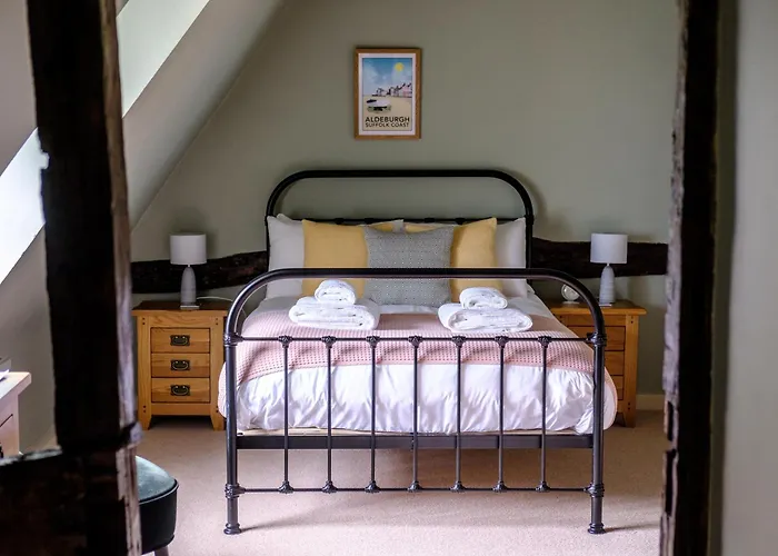 The Cross Keys, Aldeburgh Hotel
