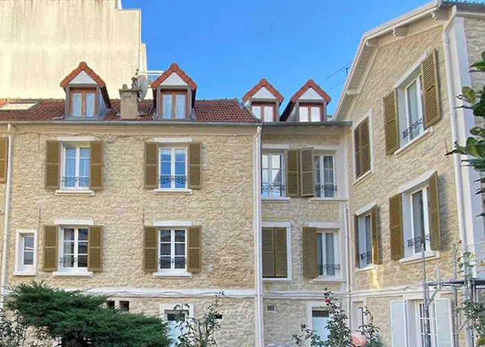 L'académie de Clémence, Guest House Paris-Roland-Garros Boulogne-Billancourt