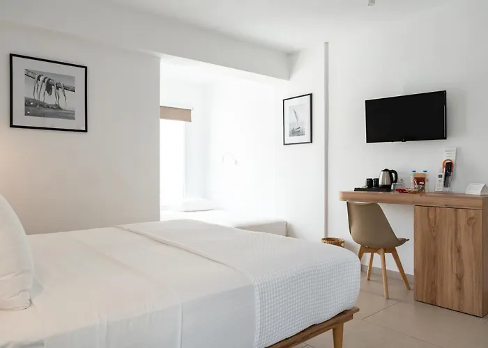 Sea Breeze Hotel (Adults Only) Limenas Chersonisou