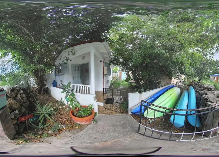 Akunamatata Guest House Grand Case