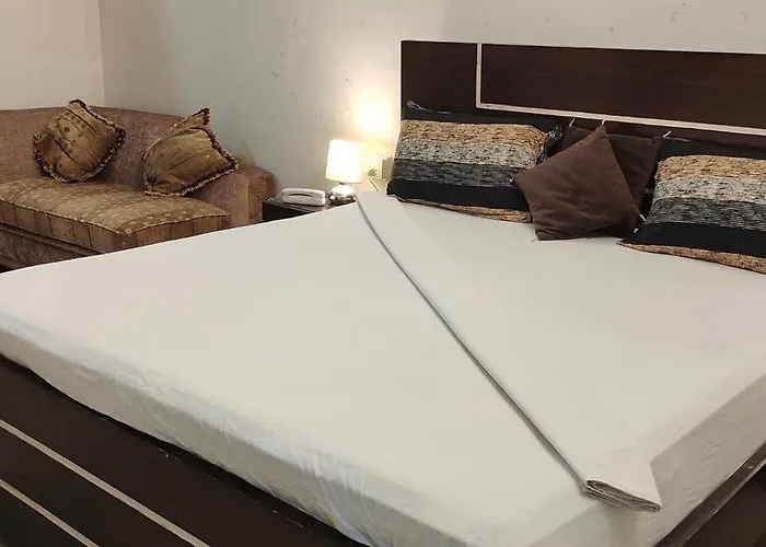 The Royal Palace Guest House Hyderabad