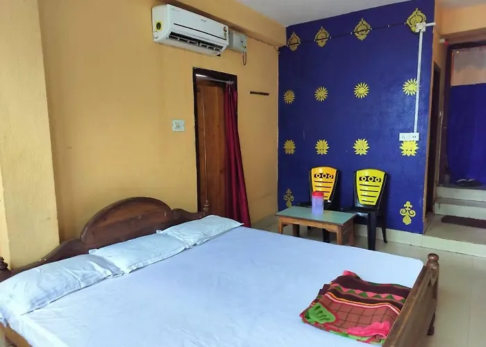 Tripureswari Guest House Puri