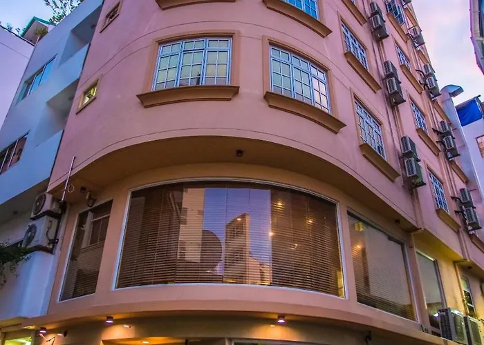 Octave Hotel Male