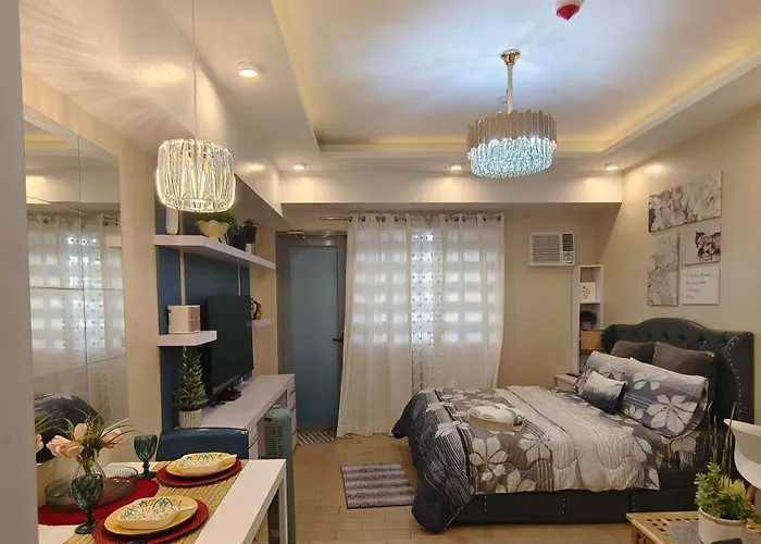 Manhattan Plaza Tower 2 With Balcony, Mini Karaoke, Pool, Can Cook Quezon City