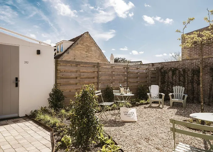 Strandhotel Domburg - Next Door