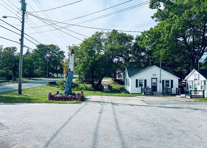 Mackenzie Motel & Cottages Shelburne