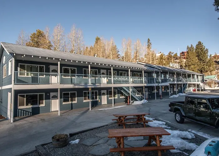 Gull Lake Lodge June Lake