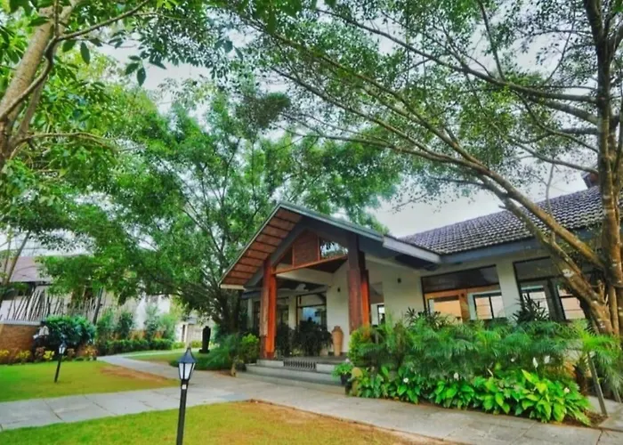 Misty Grove Resort Hotel Gudalur 