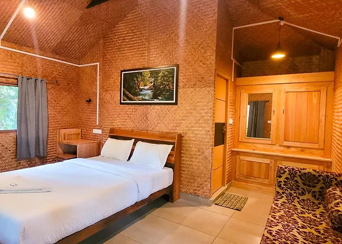 Monsoon Retreats Ecostay- Treehouse Thekkady