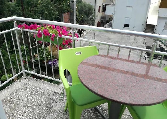 Guest House Vila Bak Budva
