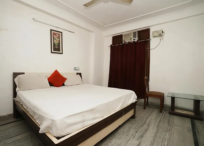 Hotel Sunrise Moon New Delhi