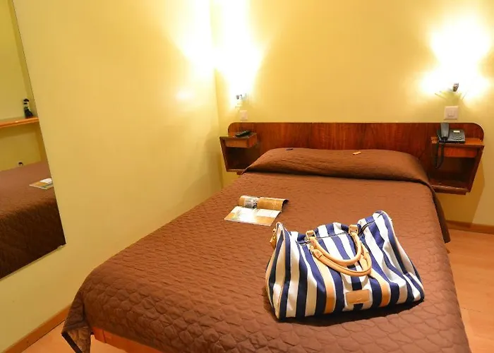 Hotel Moderne Cenevre