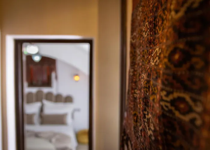 April Luxury Suites (Adults Only) Rhodes City