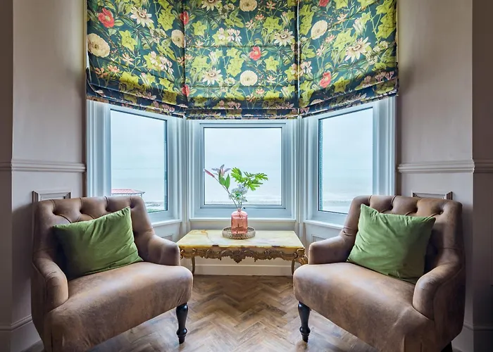 Russell Court By Orenda-Luxe Llandudno