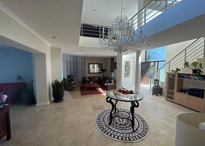 Imany Guest House Cape Town