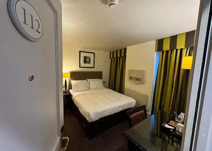 H & G Hotel Opposite Windsor Castle