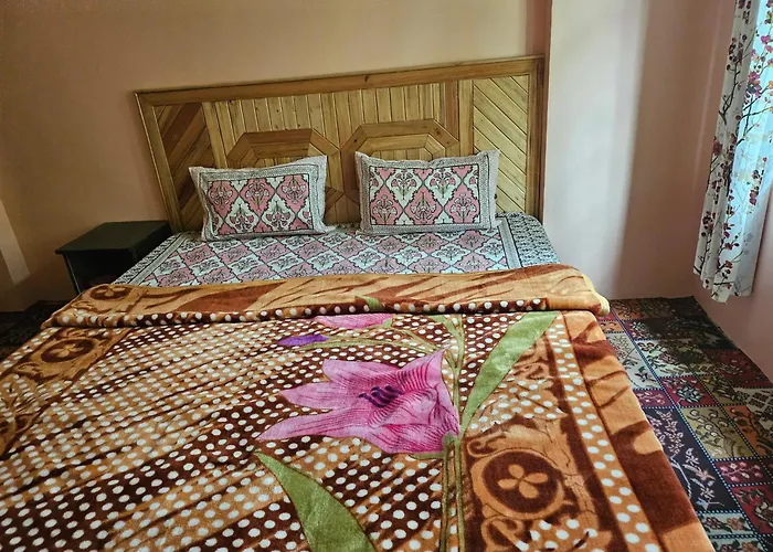 Sunny Homestay Sangla