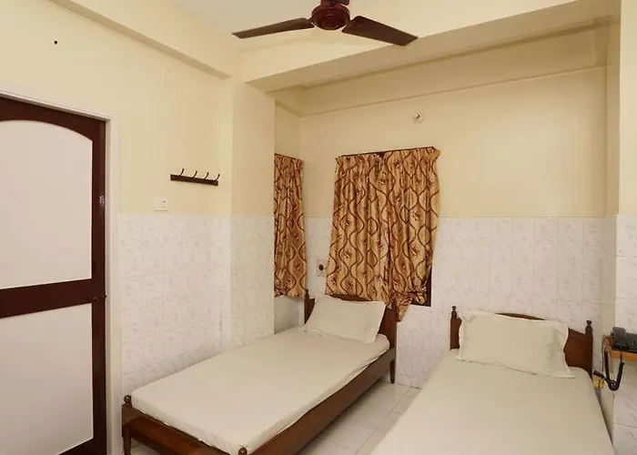 Thangam Balaji Guest House -Near Us Consulate And Vfs Global Application Chennai