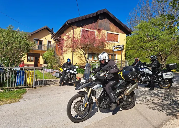 St George B&B Korenica