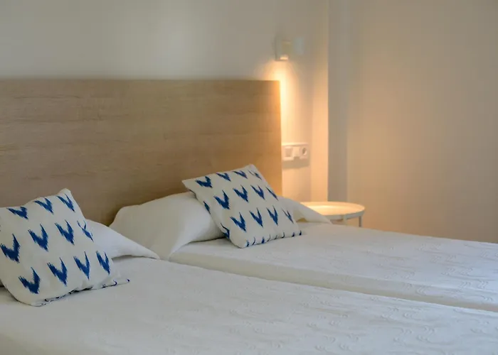 Hostal Jakiton Palma Nova 