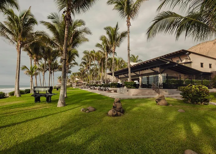 Arennas Mancora Hotel