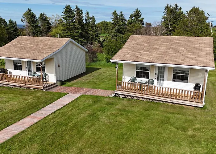 Cavendish Country Inn & Cottages