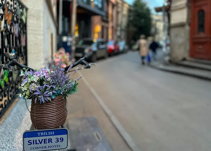 Silver 39 Corner Hotel Tbilisi